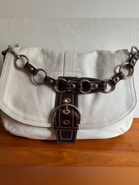 Coach Vintage Y2K Soho Buckle Shoulder Bag